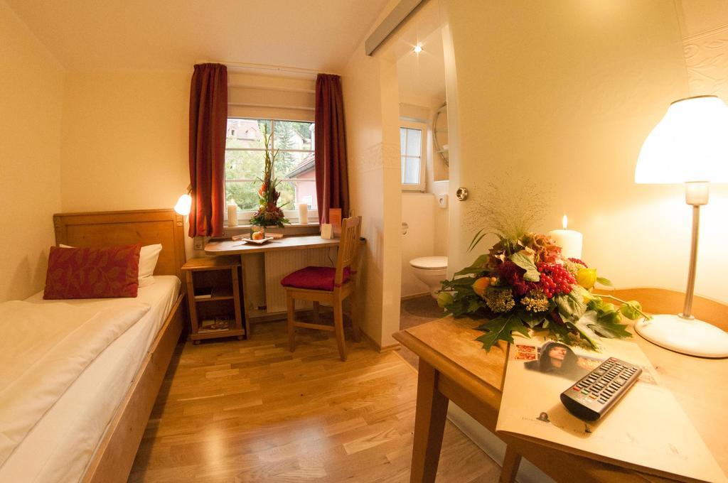 Ringhotel Lutherhotel Eisenacher Hof Bagian luar foto